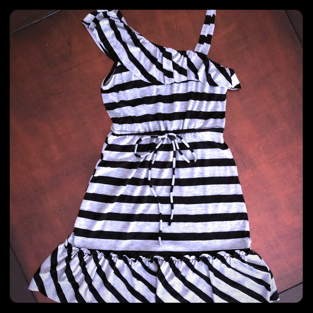 Hype girls dress size 10